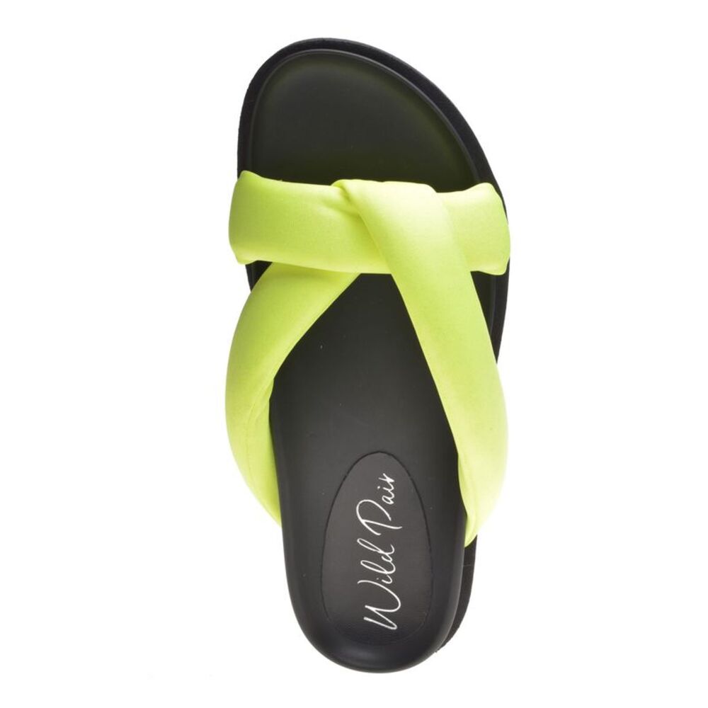 WILD PAIR Womens Green Puffer Sandals. Beck Slip On Slide Sandals 8 M